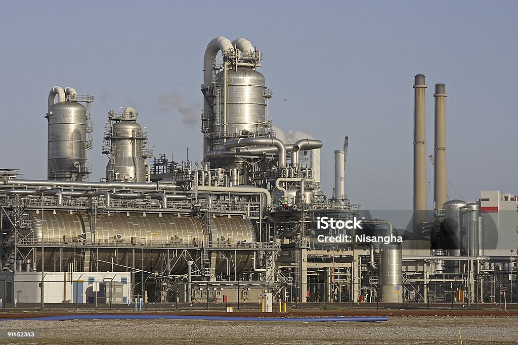 Planta de petróleo en los Países Bajos - Foto de stock de Aire libre libre de derechos