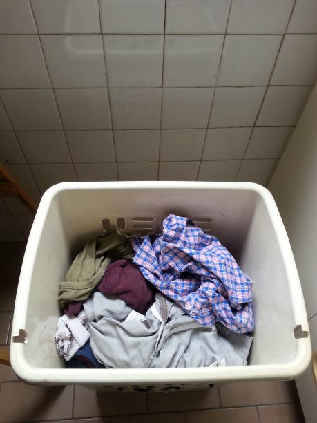 istock Dirty clothes to wash 914533532