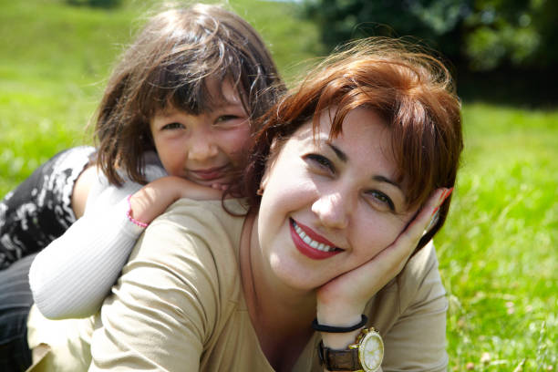 istock Happy mother and little daughter 914540914