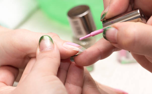 istock Manicure in a beauty salon 914544626