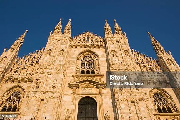 Catedral De Milão Dome - Fotografias de stock e mais imagens de Arcaico - Arcaico, Arquitetura, Arte