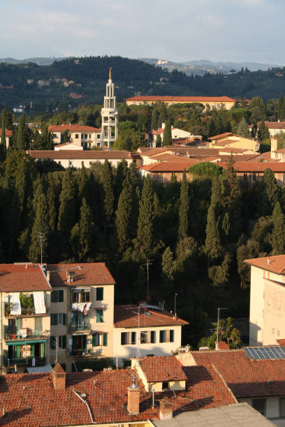istock Tuscan Church and Homes 91455061