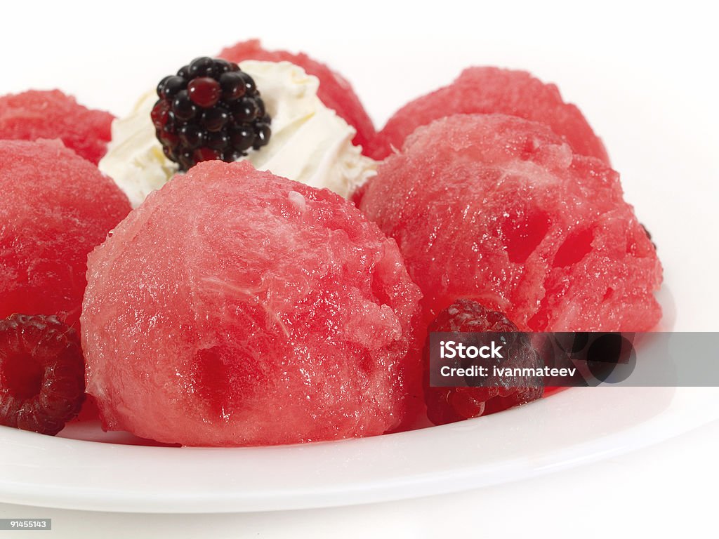 Wassermelonen-Bälle mit Beeren - Lizenzfrei Beere - Obst Stock-Foto