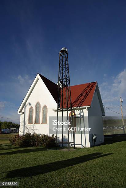 Chiese Rurale Rappresentano Fede E Religione - Fotografie stock e altre immagini di Ambientazione esterna - Ambientazione esterna, Amore, Autunno