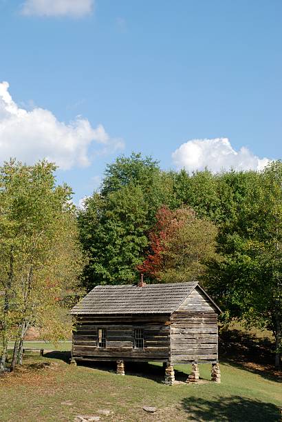 istock Farm House On The Hill 91456438