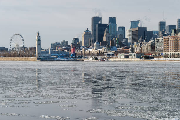 istock Montreal Skyline in winter (2018) 914591062