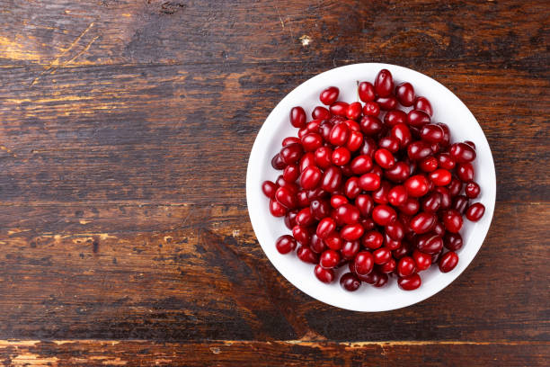 istock dogwood in a plate top view 914593424