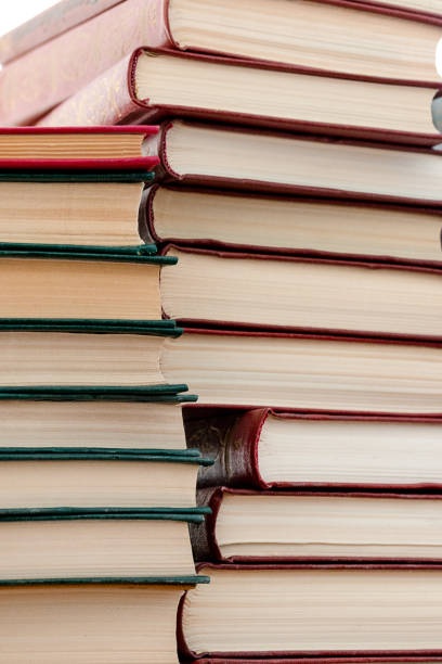 istock a large pile of old books 914602132