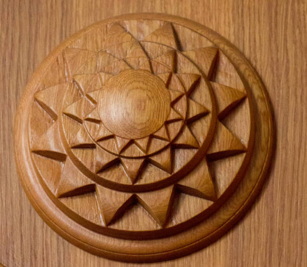istock Ottoman  art with geometric patterns on wood 914652300