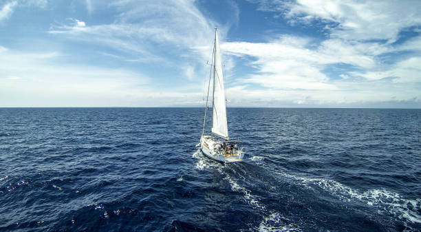 istock Sailboat Sailing on the Open Sea, Aerial View 914652740