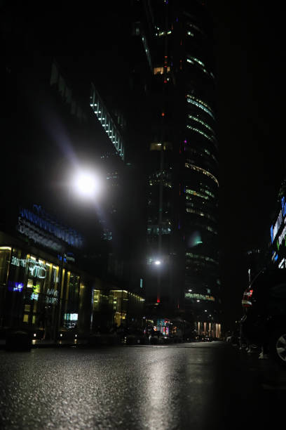 istock Business center with high skyscrapers 914676820