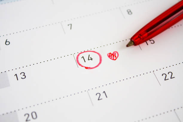 istock Valentine's day February 14 mark on the calendar 914706952