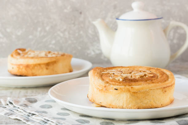 istock Denish with almond petals 914747476