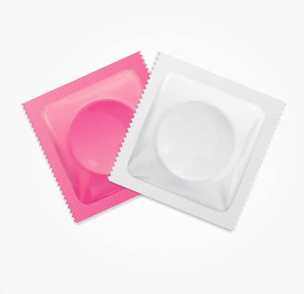stockillustraties, clipart, cartoons en iconen met realistische 3d-gedetailleerde condooms pakket set. vector - condoom