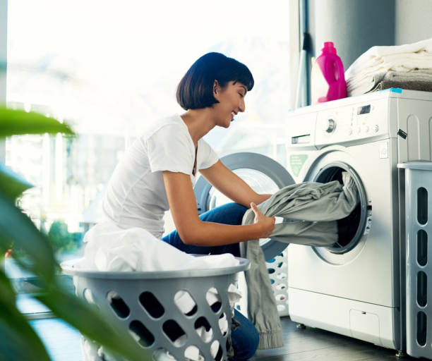 istock I enjoy doing my own laundry 914788104