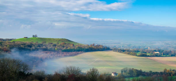 istock Autumn On Coombe Hill In The Chilterns, Buckinghamshire 914818082
