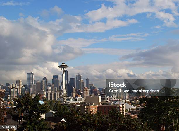 Seattle - Fotografie stock e altre immagini di Ambientazione esterna - Ambientazione esterna, Città, Composizione orizzontale