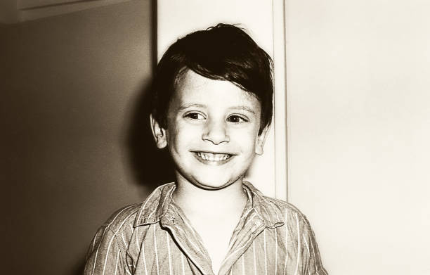istock Vintage black and white cute boy 914834334