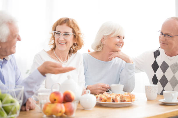 istock Group of happy elderly people 914835590