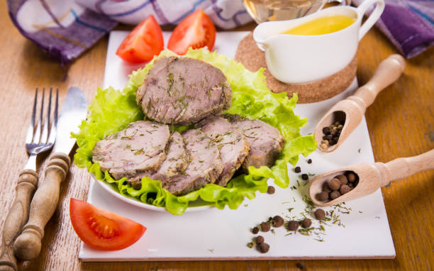 istock few pieces of meat 914871304