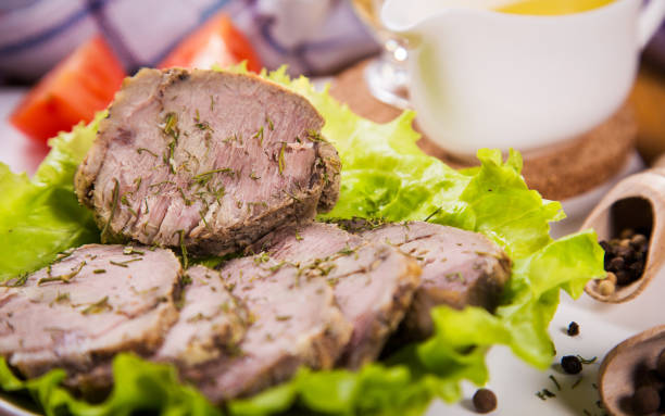 istock few pieces of meat 914871994