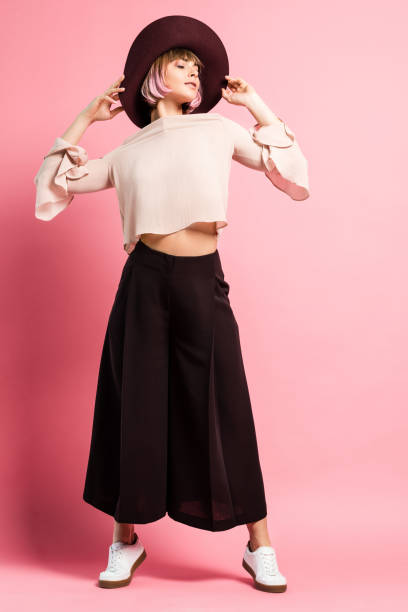 istock Trendy woman in wide-brimmed hat 914882994