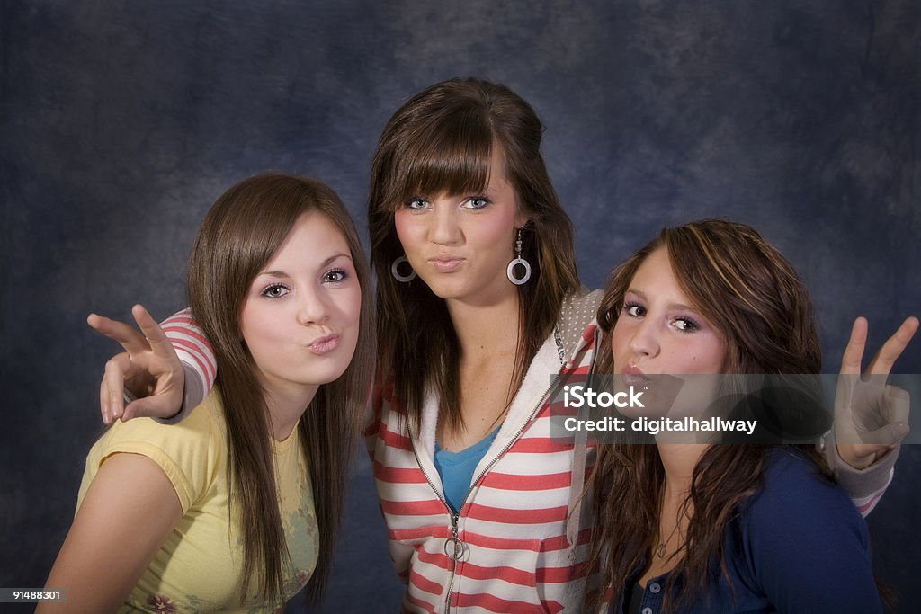 Tres las bellezas - Foto de stock de 16-17 años libre de derechos