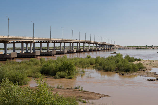istock Bridge on the Amudarya River, Uzbekistan. 914886160
