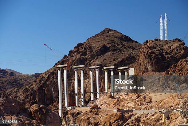 Desde A Gorge - Fotografias de stock e mais imagens de Ao Ar Livre - Ao Ar Livre, Armação de Construção, Arquitetura