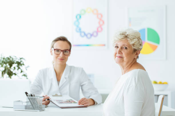 istock Professional nutritionist showing diet plan 914899632