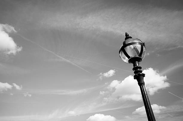 istock Street lamp in black and white 91490932