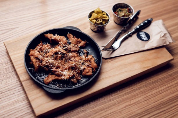 istock On the bar stands food in a plate. 914910166