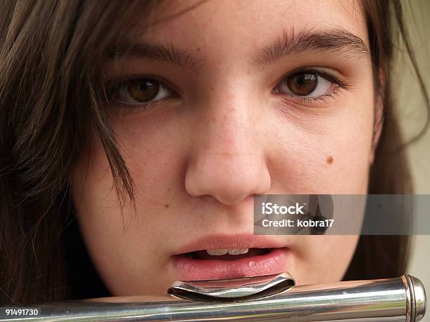 인물 사진 플룻 플레이어 2 갈색 눈에 대한 스톡 사진 및 기타 이미지 - 갈색 눈, 갈색 머리, 공연