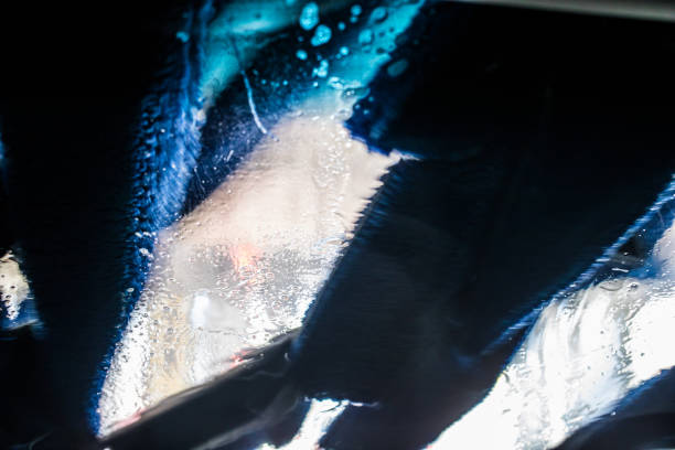 istock at the car wash 914924808