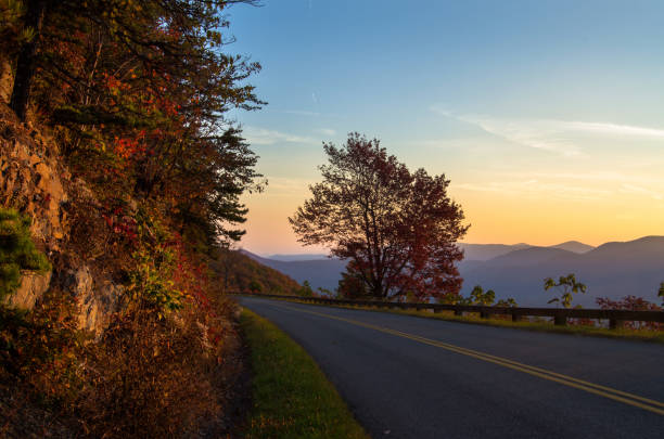 istock Morning on the Parkway 914962594