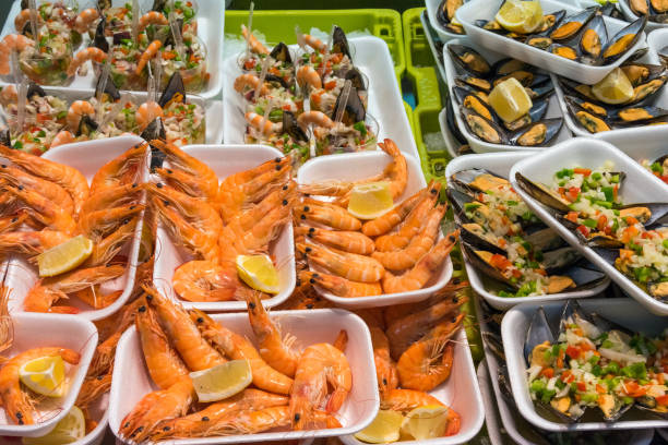 istock Tapas with mussels and shrimps 914969892