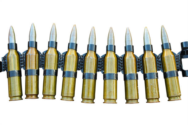 istock Machine gun tape with cartridges 915000834