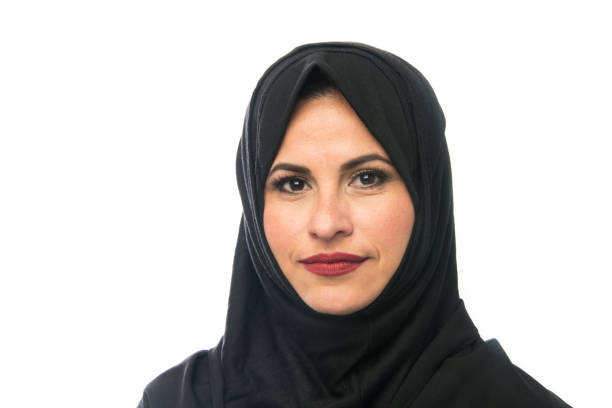 istock Muslim Mature Woman 915002556