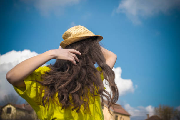 istock Young woman cheering 915042248