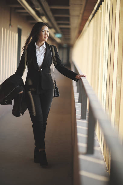 istock Young Asian businesswoman 915045234