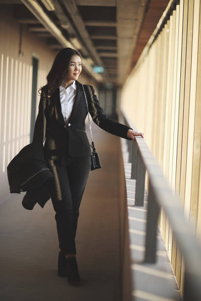 istock Young Asian businesswoman 915045494