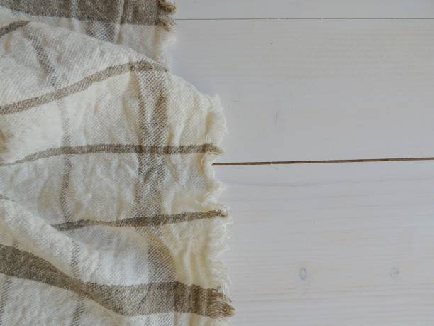 istock Natural linen plaid fabric. 915052046