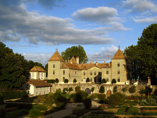 istock Castle of Prangins, Switzerland 91507853