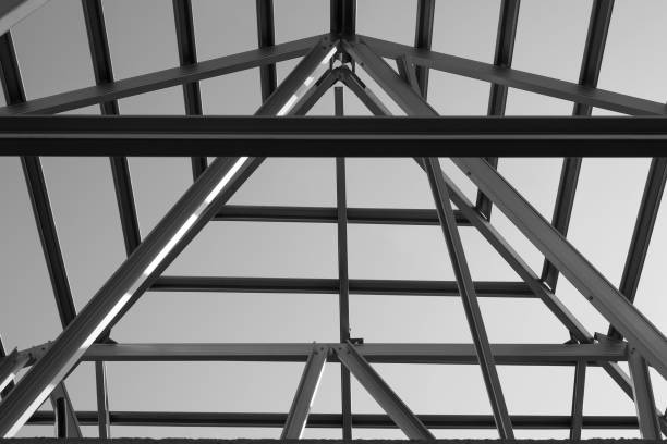 istock Structure of steel roof frame for building construction. 915082006
