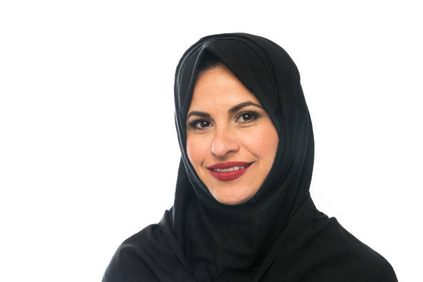 istock Muslim Mature Woman 915106140