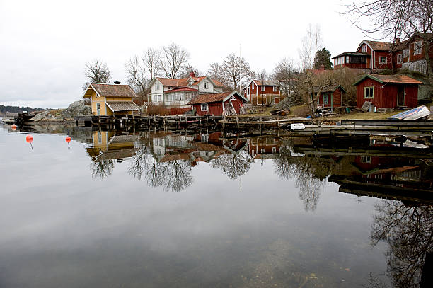 istock Fishermen houses 91511892