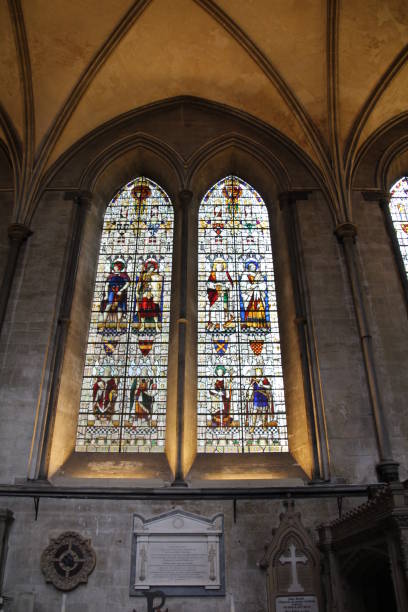 istock Stained glass window in Salisbury cathedral 915132252