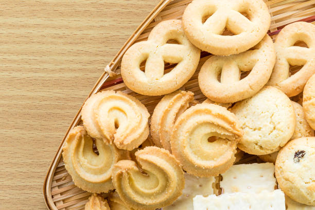 istock Butter cookies in bamboo bowl 915140242