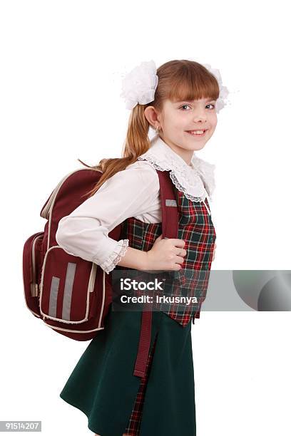 Школа Девушка С Schoolbag Образование — стоковые фотографии и другие картинки Вертикальный - Вертикальный, Весёлый, Группа людей