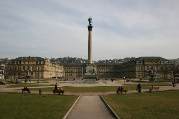 istock Schlossplatz and Neues Schloss in Stuttgart 91514388
